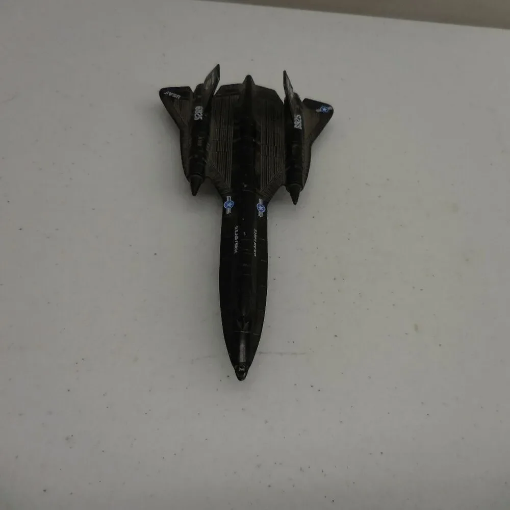 USAF Lockheed SR-71 Blackbird 1/200 Diecast Model Broken‎ Off Stand